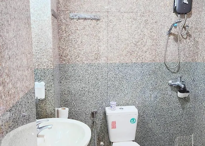 Cozy Private Family In Cbd Silom-sathorn - 240m To Bts Saint Louis *