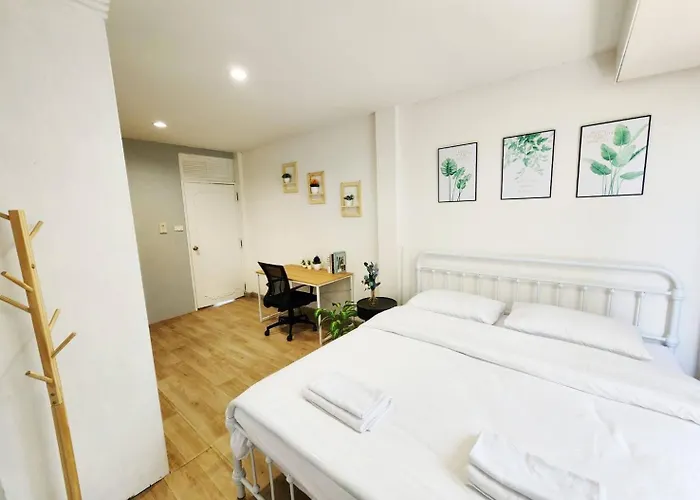 Cozy Private Family In Cbd Silom-sathorn - 240m To Bts Saint Louis Appartamento *