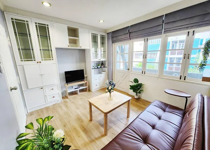 Cozy Private Family In Cbd Silom-sathorn - 240m To Bts Saint Louis Bangkok
