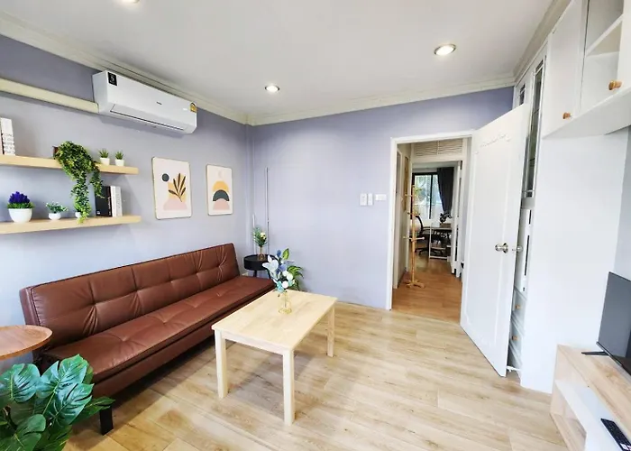 Cozy Private Family In Cbd Silom-sathorn - 240m To Bts Saint Louis Bangkok