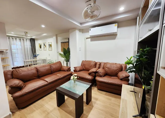 Cozy Private Family In Cbd Silom-sathorn - 240m To Bts Saint Louis Appartamento *