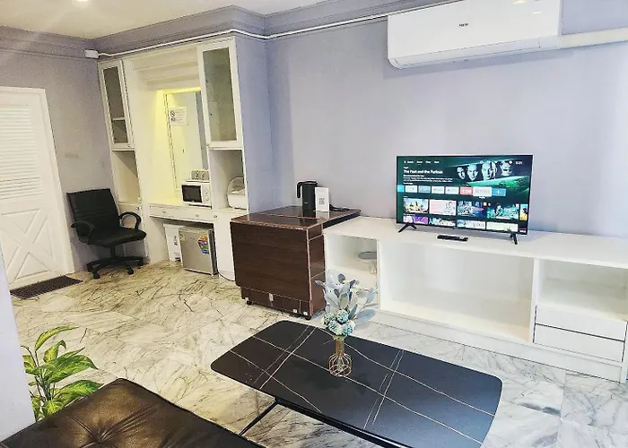 Cozy Private Family In Cbd Silom-sathorn - 240m To Bts Saint Louis Appartamento