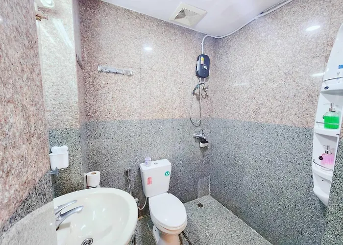 Cozy Private Family In Cbd Silom-sathorn - 240m To Bts Saint Louis Bangkok